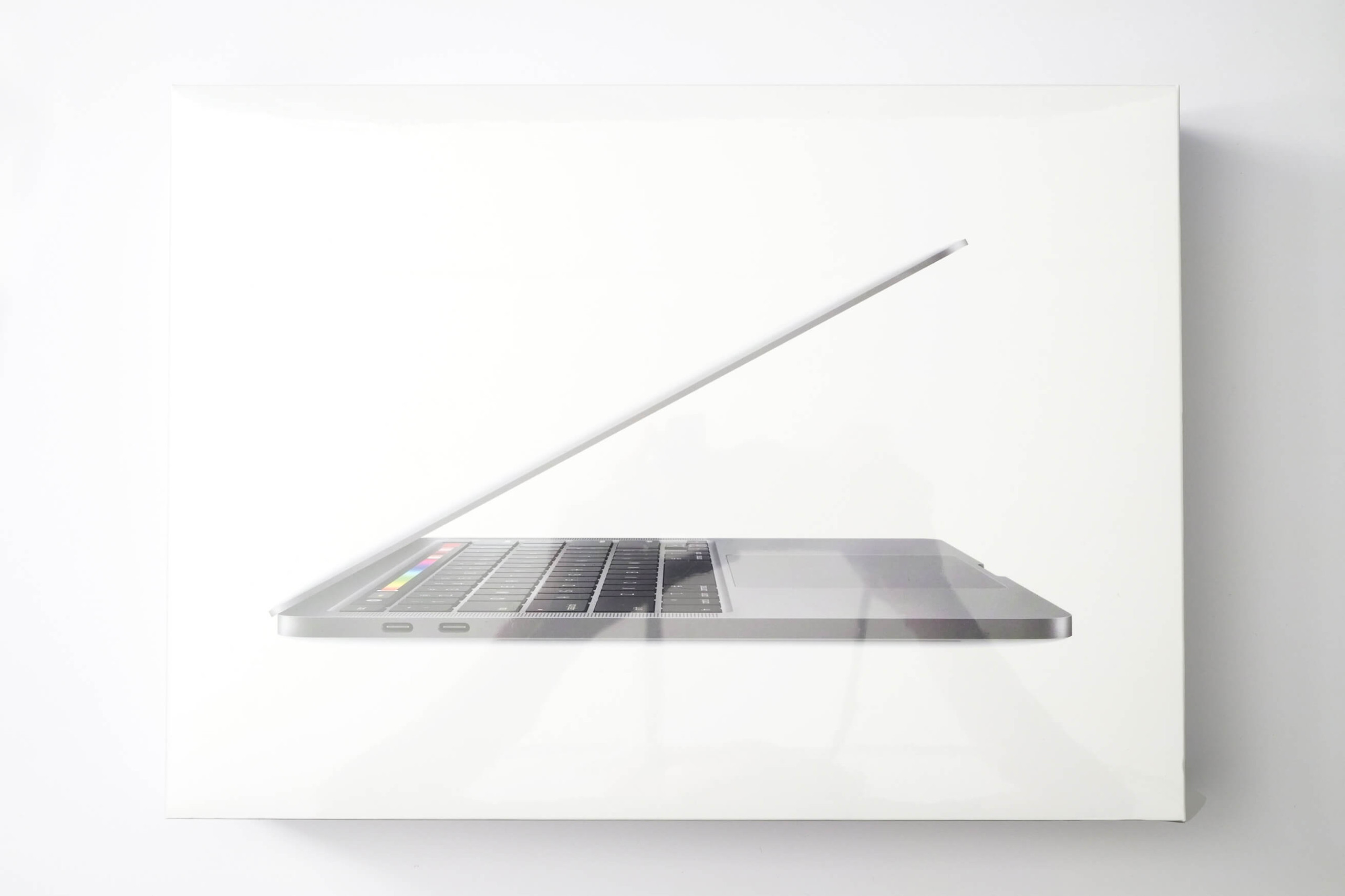 MacBook Pro 13インチ 2020レビュー。キーボードは打ち心地が最高