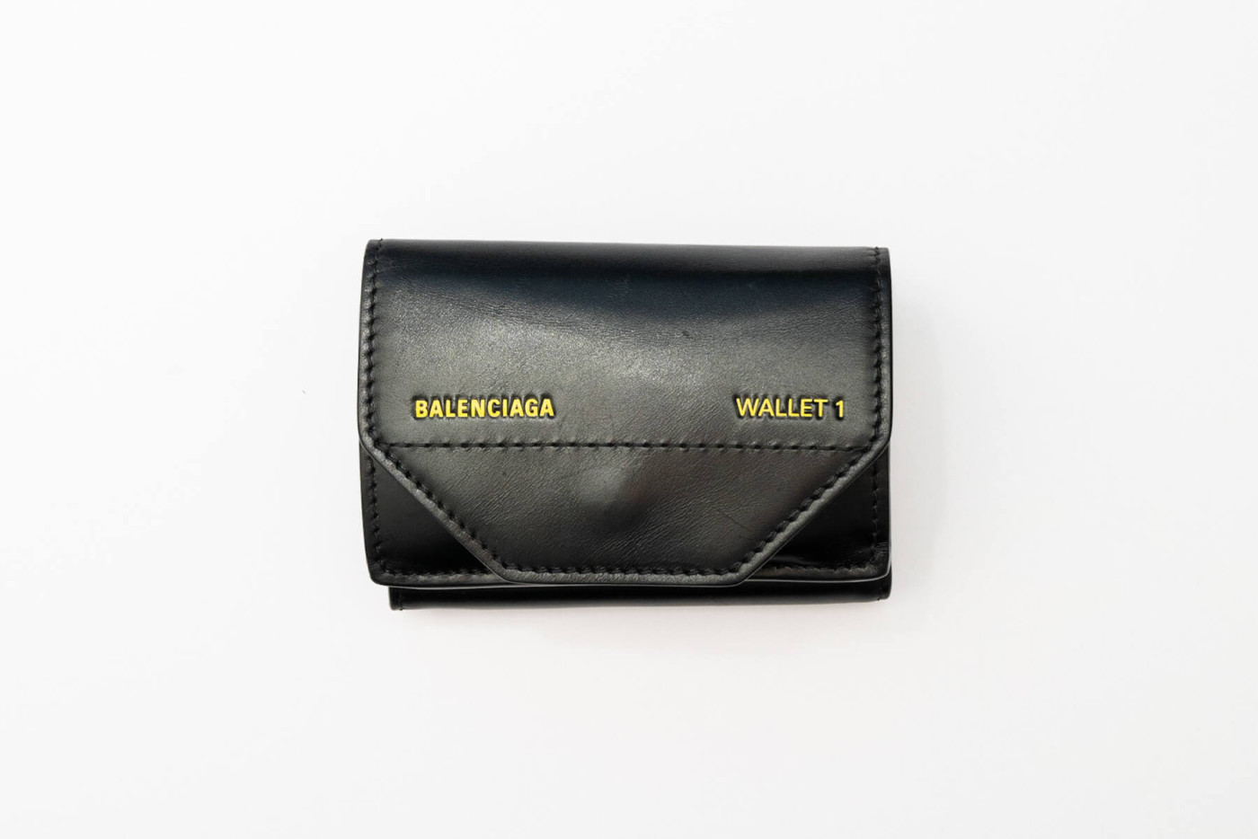 BALENCIAGAの小さい財布に一目惚れ。日本未発売モデル「ETUI MINI ...
