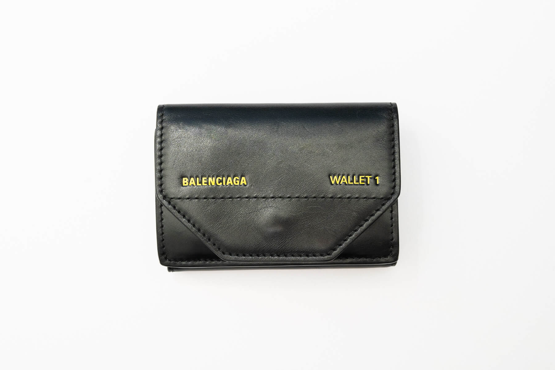 BALENCIAGAの小さい財布に一目惚れ。日本未発売モデル「ETUI 